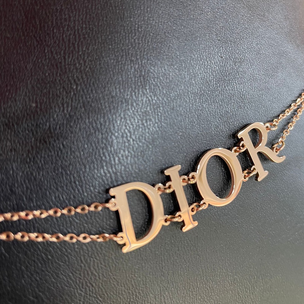 Gelang Tangan Titanium Dior