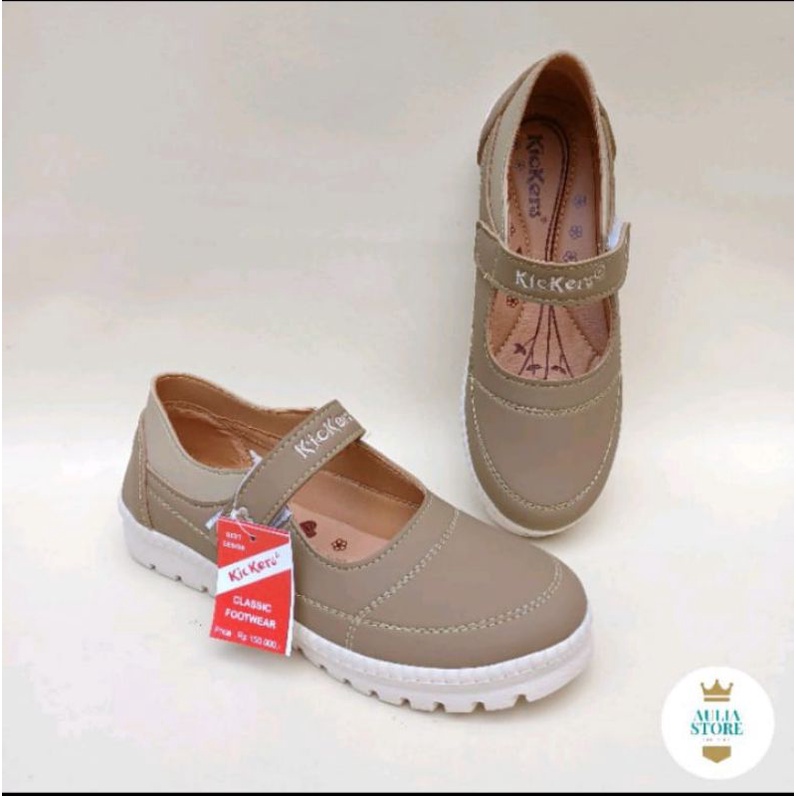 Sepatu kickers wanita  big size 41_45 murah Au37