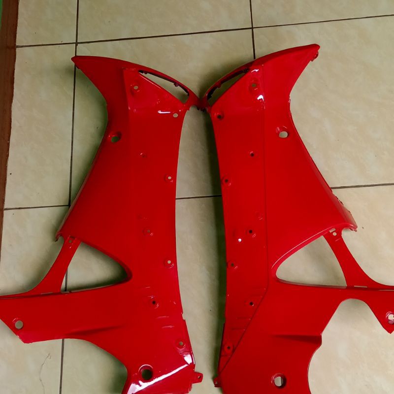Sayap luar dalam Supra X 125 lama merah