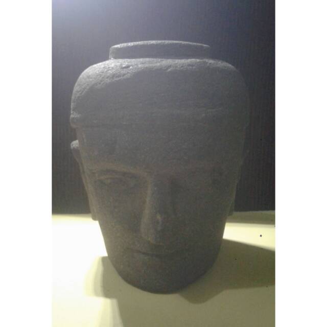 PATUNG KEPALA BUDHA (BATAK)