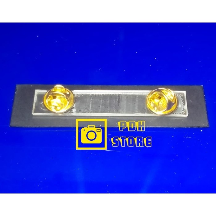 

Berkualitas Papan Nama Grafir Pdh Veteran 2.5 X 8 Cm Paku Peniti -Idr 12K/Pcs Hot Sale