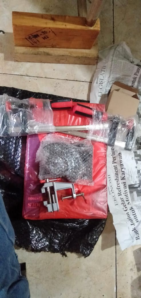 Clamp F 30cm X 5cm Besttools - Catok Kayu 300mm X 50mm Handle Full Karet - Klem Kayu 30cm