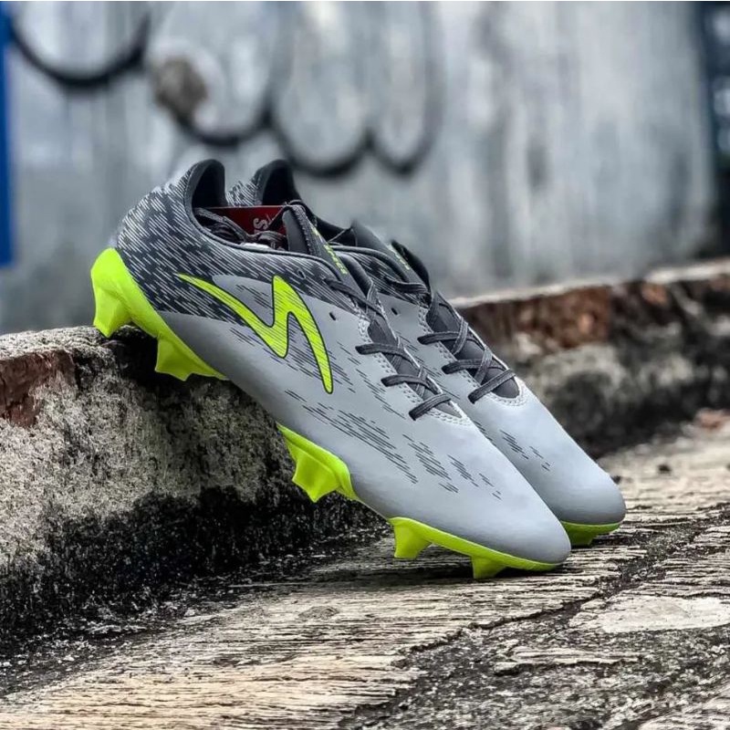 SPECS Accelerator Alpha Pro FG Northern Droplet
