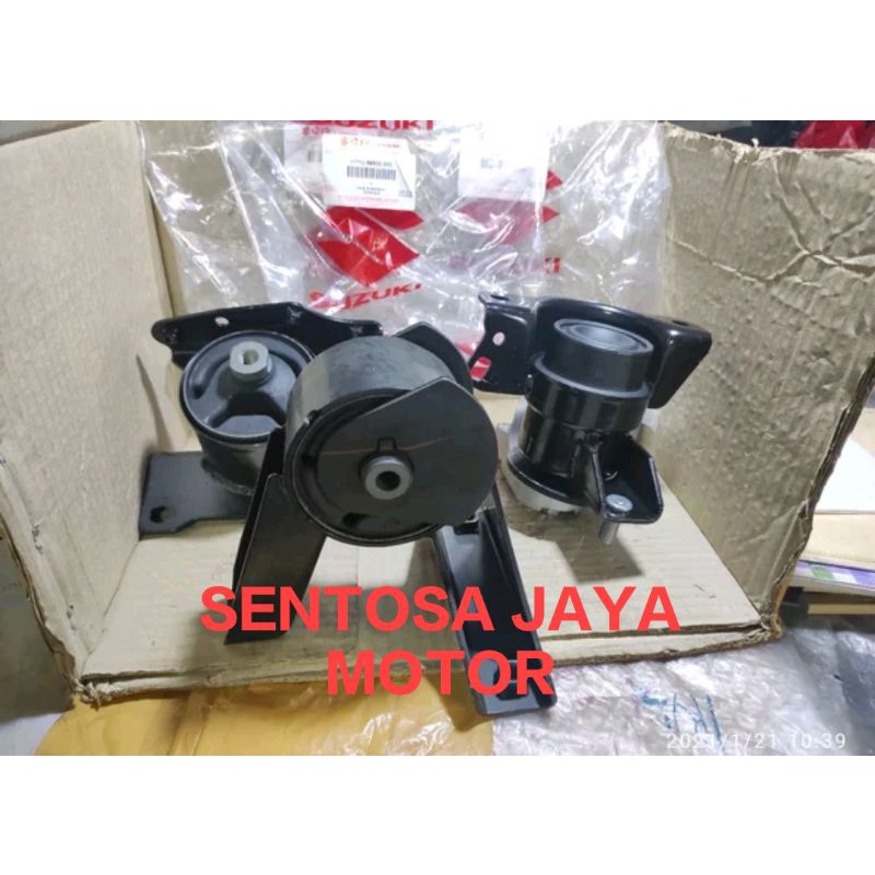 Engine Mounting Set Suzuki Ertiga Manual Original