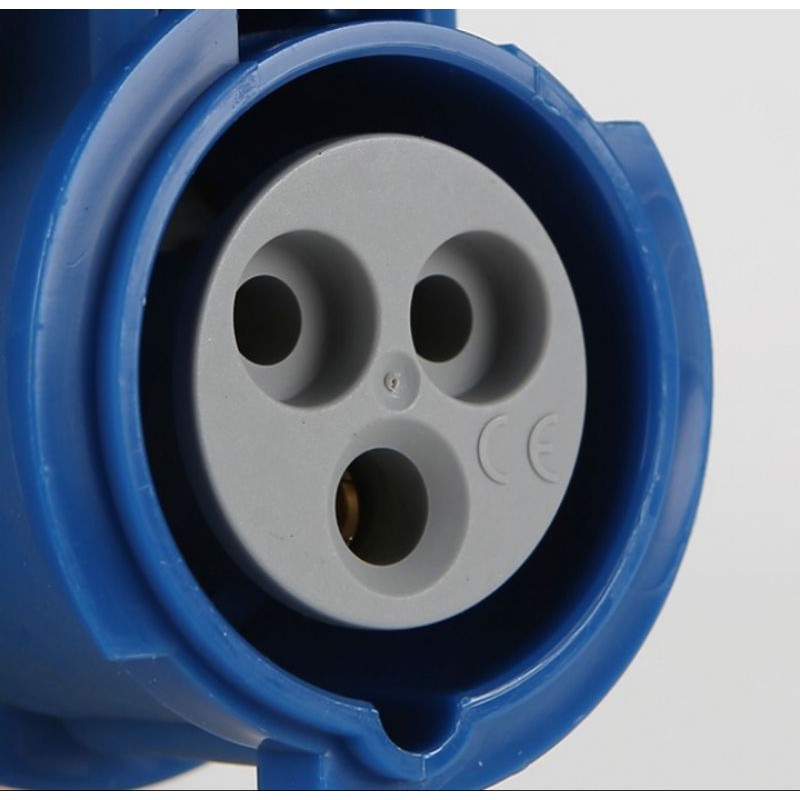 Socket Mobile Mounting 32A 3kaki (2P+E) IP 67 / IP67 Legrand (Female)