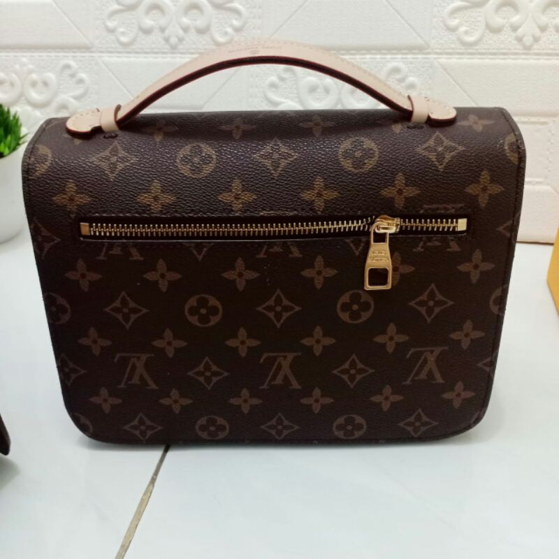 TAS LV METIS POCHETTE  uk 25 x 17 x 10 / tas lv metis free box / tas selempang lv monogram import