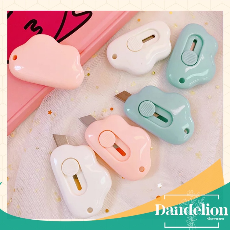 

Cutter Mini Lucu Model Awan Pembuka Paket Estetik Pisau Silet Portable Pemotong Solasi Lakban Kertas Warna Warni Pisau Mini Silet Bentuk Awan Travel Size
