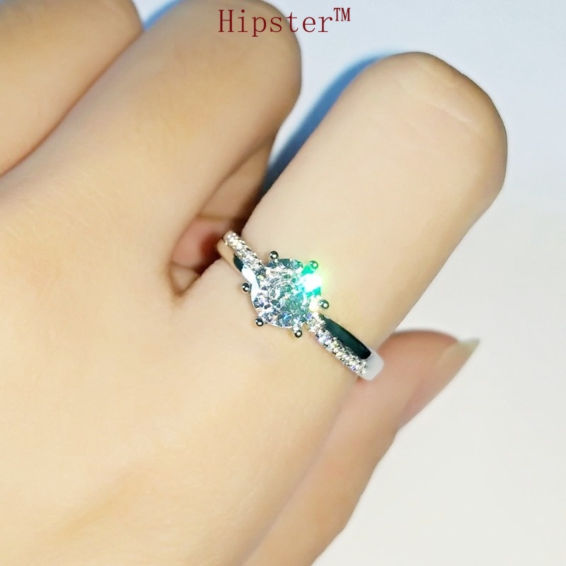 Classic Retro Temperament Entry Lux Inlaid Shining Zircon Ring