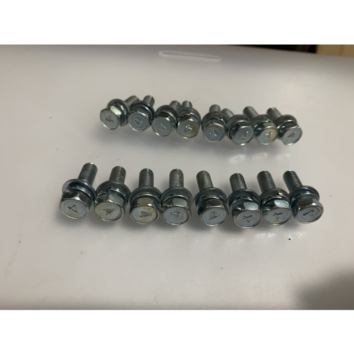 BAUT 10MM PANJANG 2CM TOYOTA HARDTOP