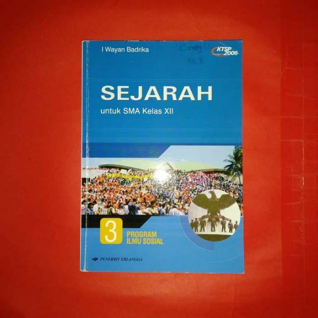 Buku pelajaran sejarah SMA kelas XII