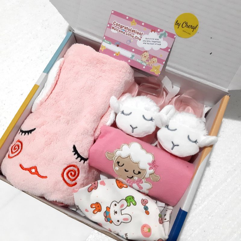 [Motif random] Hampers Baby /Kado Lahiran/Kado ulang Tahun/Libby setelan