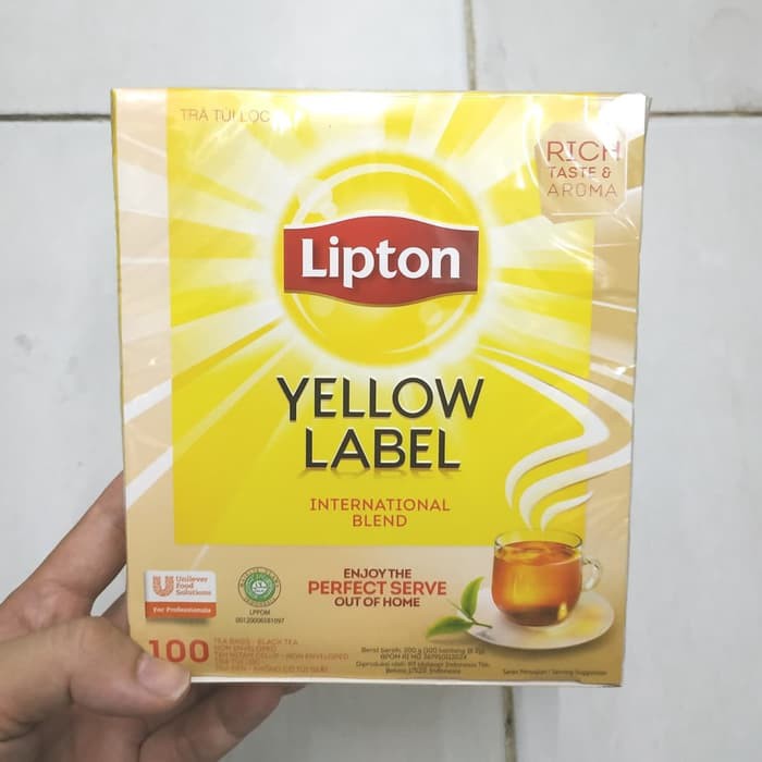 

Lipton Yellow Label 100 Tea Bags. Teh Celup Lipton International Blend