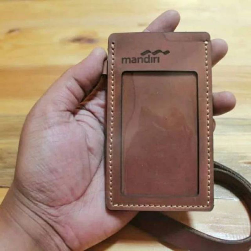 

Gantungan Id Card Kulit Custom Nama Logo&Nama Instansi