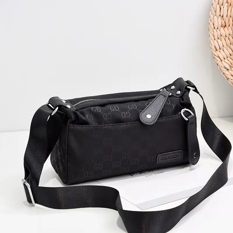 201269 Tas Selempang Wanita Import Nylon Slingbag Cewek Nilon Impor (1 KG MUAT 5) BQ3230 LT1871 JTF90750 CR7477 GT1846 EL5839