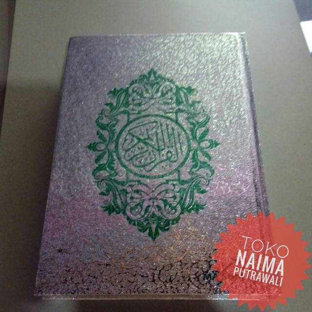 Mushaf Alqur'an/ Al-Qur'an/ Alquran ukuran sedang