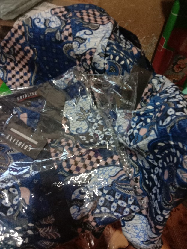 [gridline - R026] Kemeja Batik Pria Katun Lengan Pendek Regular Batik