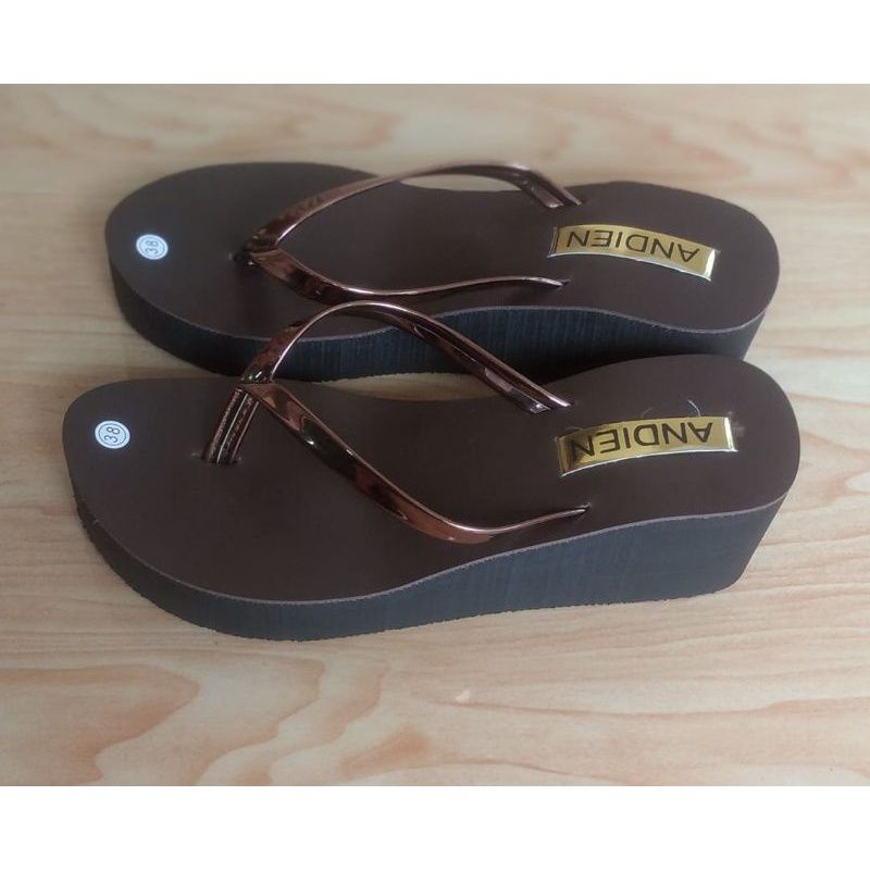 Sandal Wedges Andien Terpopuler