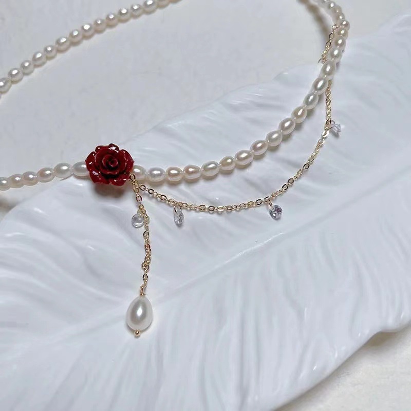 Kalung Rantai Dengan Liontin Bunga Mawar Merah + Mutiara + Berlian Imitasi Untuk Wanita