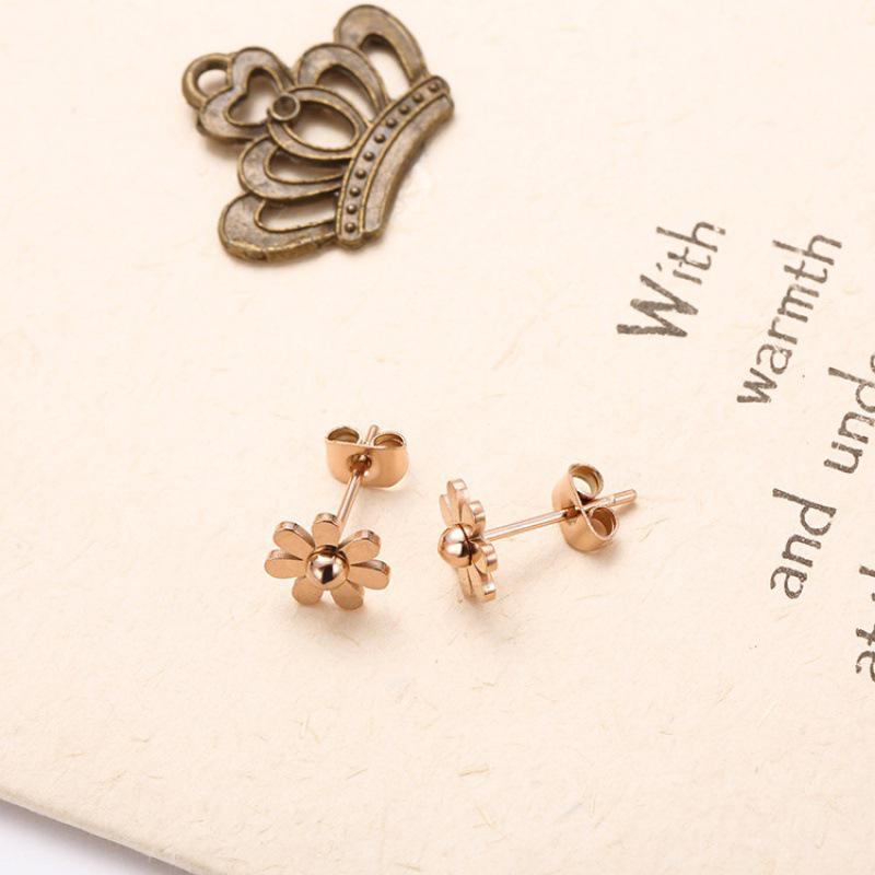 COD!! JJ anting titanium wanita bunga daisy anti karat import / daisy anting titanium