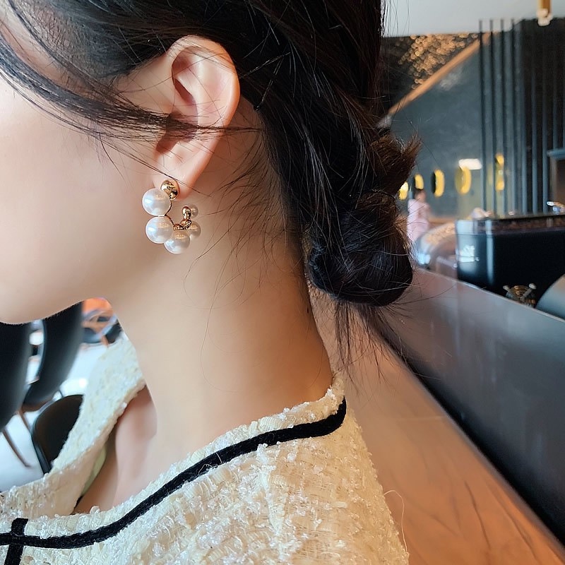 Korea Elegant Girls Pearls Earring Ear Studs Women Accessory (Takota 019)