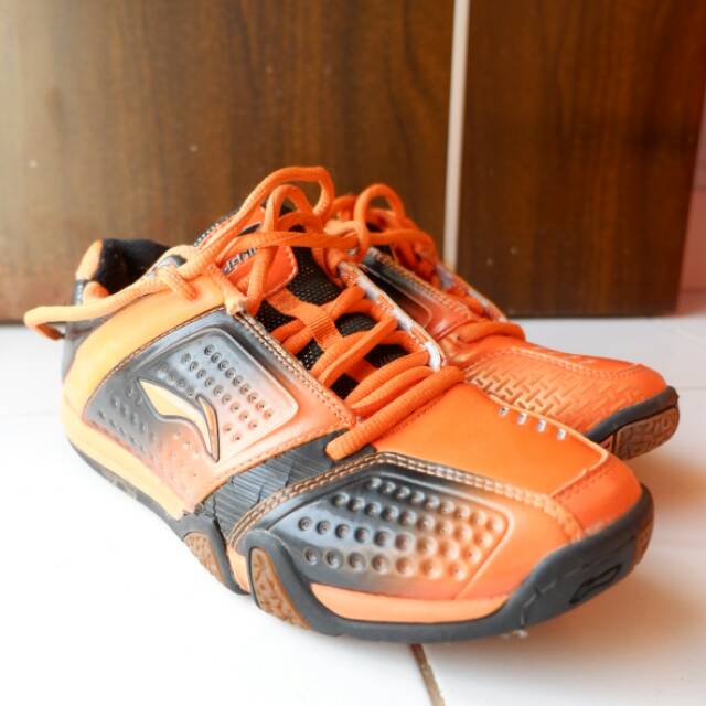 Sepatu Badminton Lining (second)