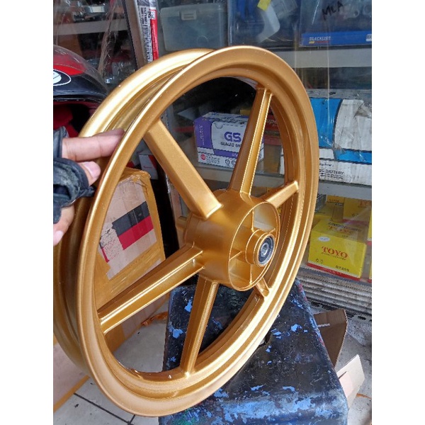 VELG VROSSI MODEL DERIG BUAT SONIC CB150R CBR150