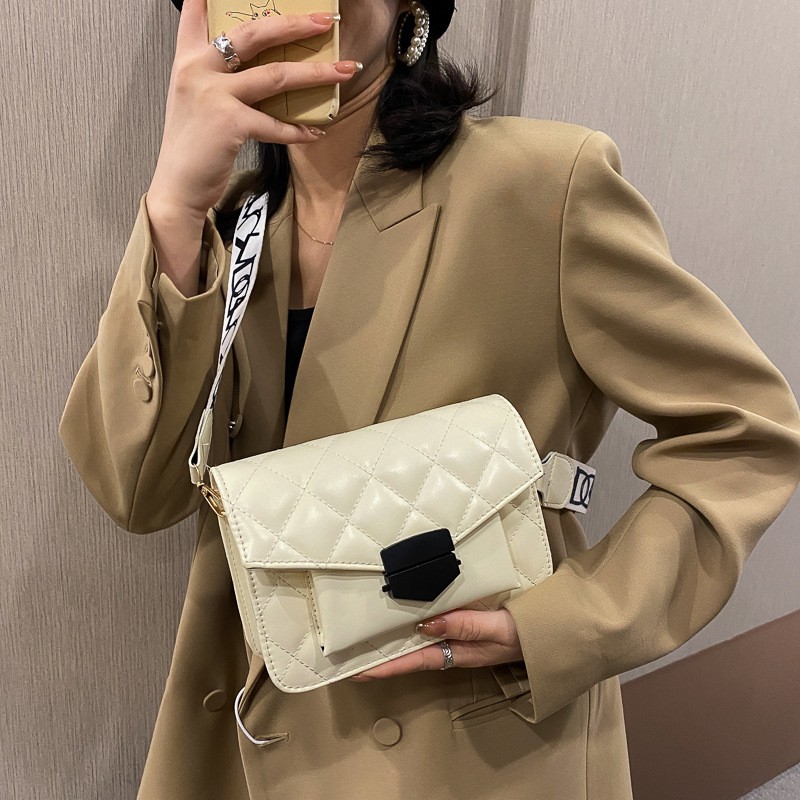 Tas Wanita Fashion Import Korea Terbaru - Tas Selempang Wanita Model Terbaru Kekinian - Tas Wanita - Tas Fashion Import High Quality - SL63