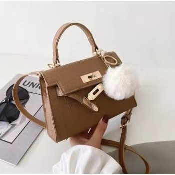 BJ64626 - BLACK/COFFEE/KHAKI/WHITE - TAS SLEMPANG SALE FREE GANTUNGAN POM BULU WANITA FASHION IMPORT MODIS ELEGAN TERMURAH TERLARIS TERBARU BAGSTORE JAKARTA TAS BATAM ZC4626