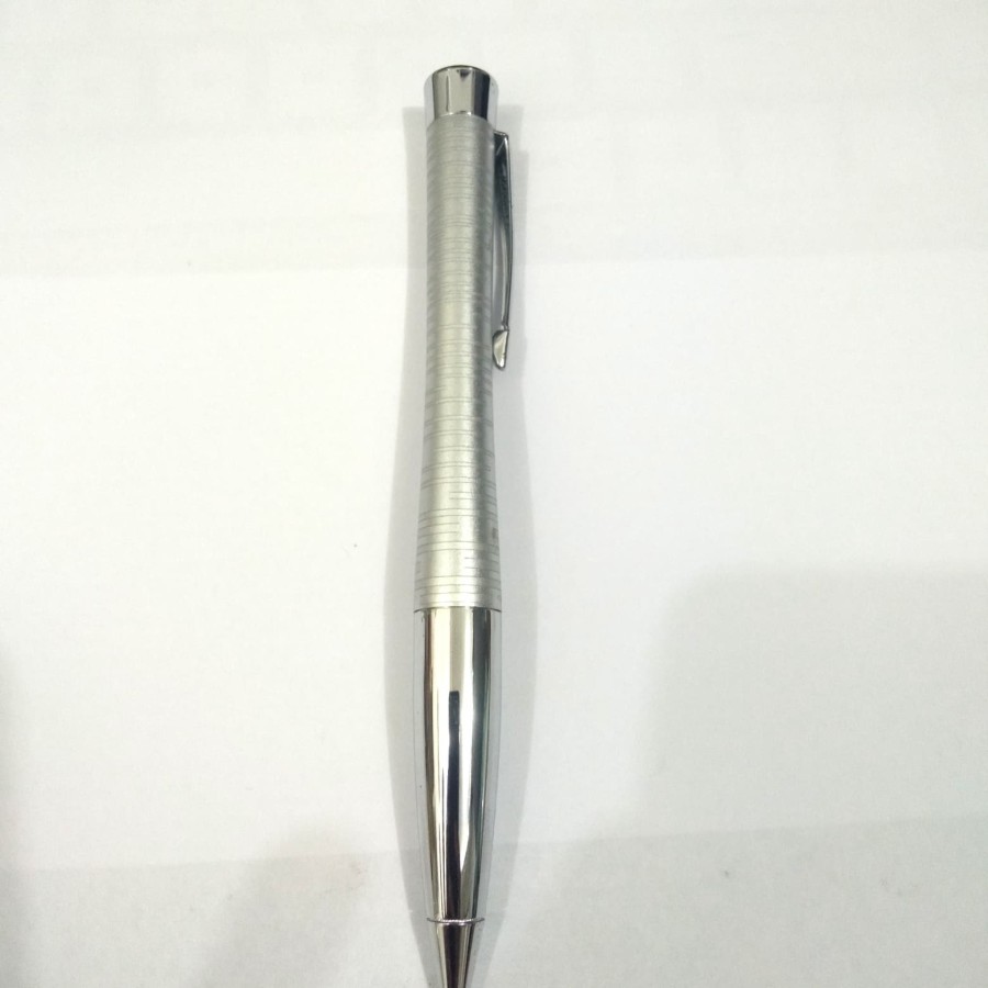 

BALLPEN URBAN PREM PARKER SILVER PEARL BP