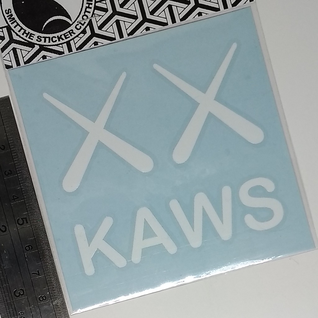 Stiker KAWS Logo Cutting Sticker untuk aksesoris Mobil Motor Oracal