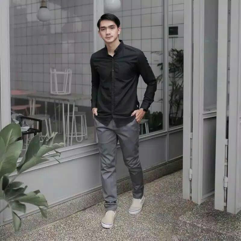 kemeja cowok polos pria lengan panjang slimfit hem pria kantor hitam navy putih maron army