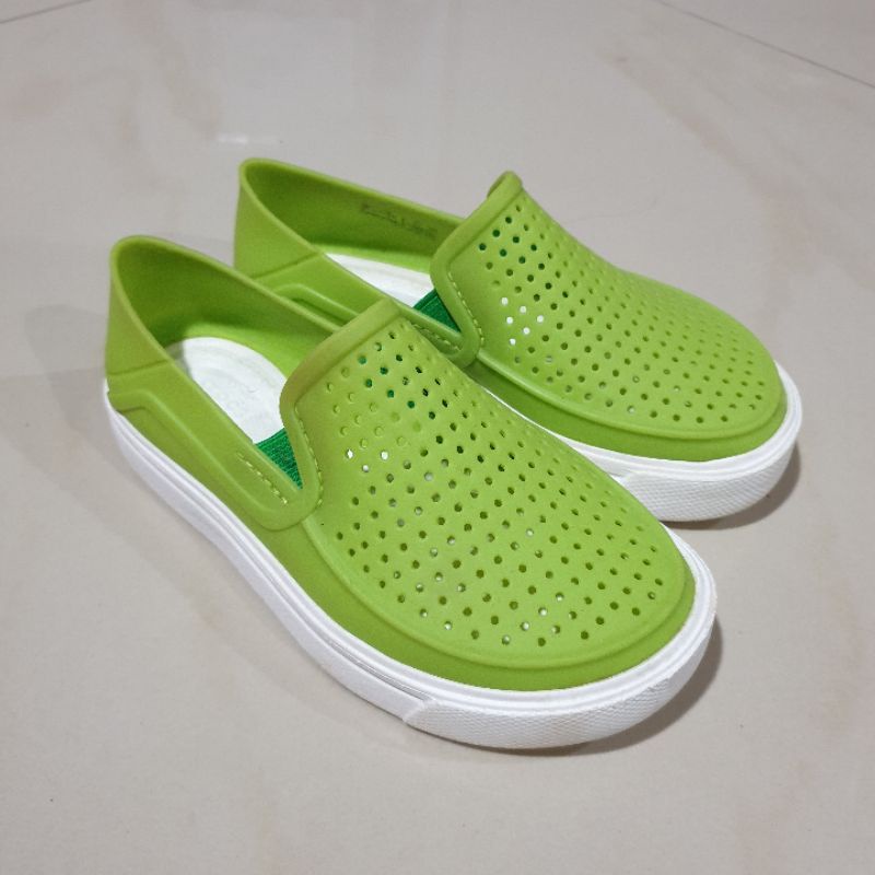 Sepatu Crocs Kids original store