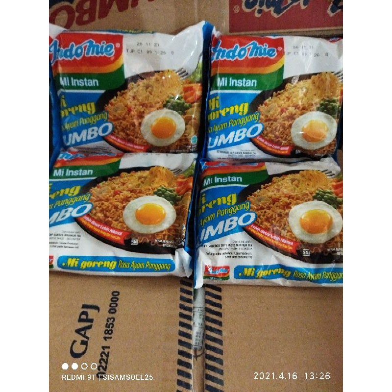 

Indomie goreng jumbo Ayam Panggang