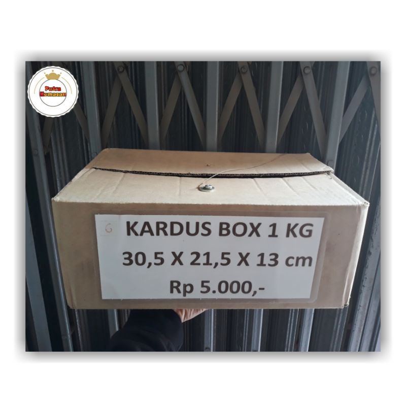 

kardus kotak 30,5×21,5×13cm / Dus karton polos