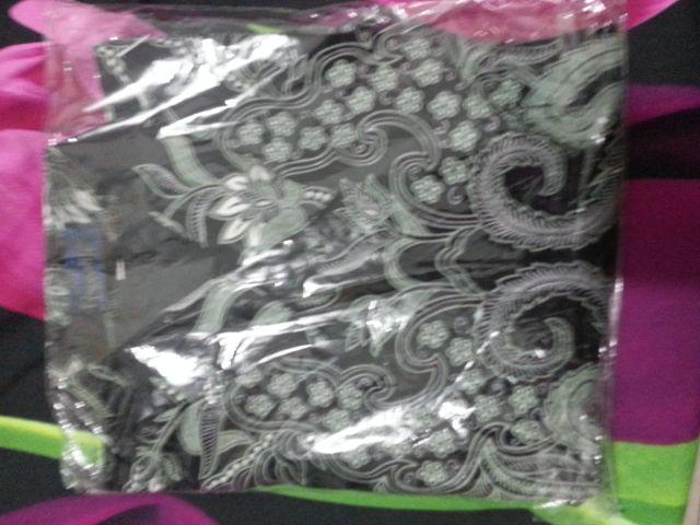 Kemeja Batik Pria Wahyu Jaya Lawasan Batik Solo Kemeja Pria Lengan Pendek Batik Modern By Raja Sakti