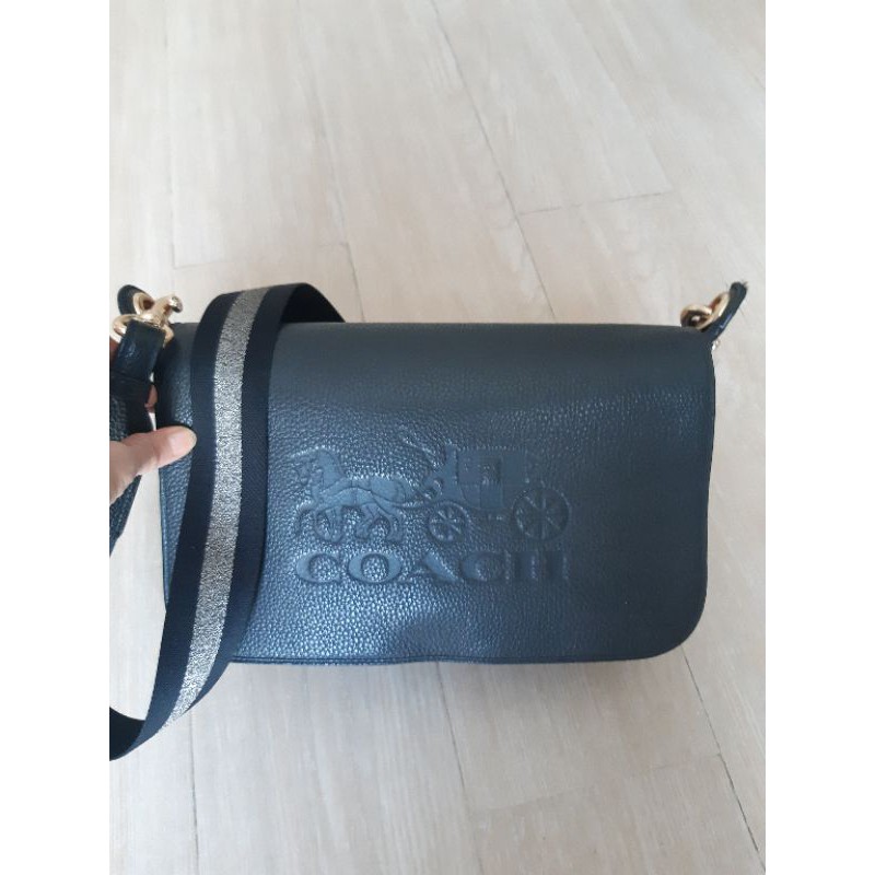 Preloved Coach Jes Messenger Rouge - Black. Dijamin Original 100%