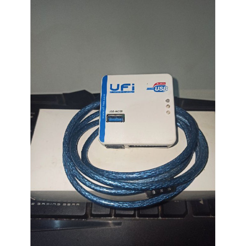 

ufibox bekas putih