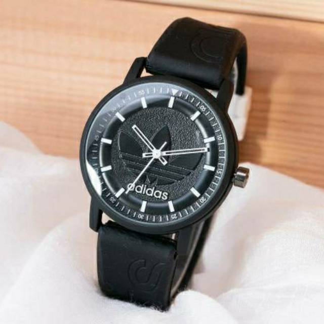 JAM TANGAN WANITA ADIDAS KARET DIAMETER 4 CM