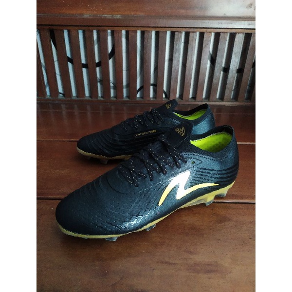 Specs Lightspeed 2 Elite FG