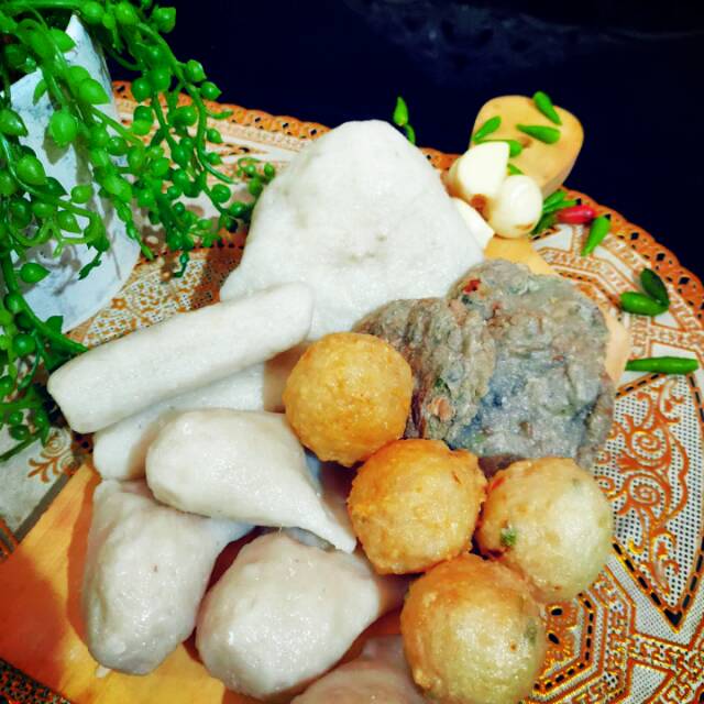 

Pempek Khas Palembang Asli dari Ikan Tenggiri
