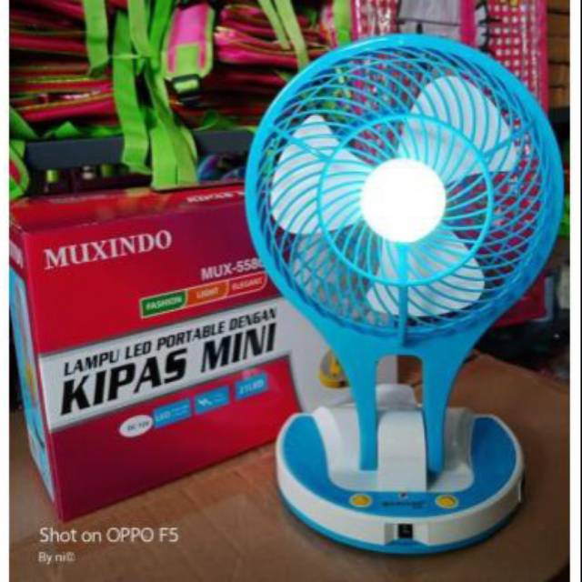 Kipas lipat lampu dicas muxindo 5580