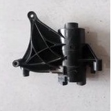 Breket Engsel Spion Ertiga GL GX 2012 2013 2014 2015 2016  Breket Spion Ertiga