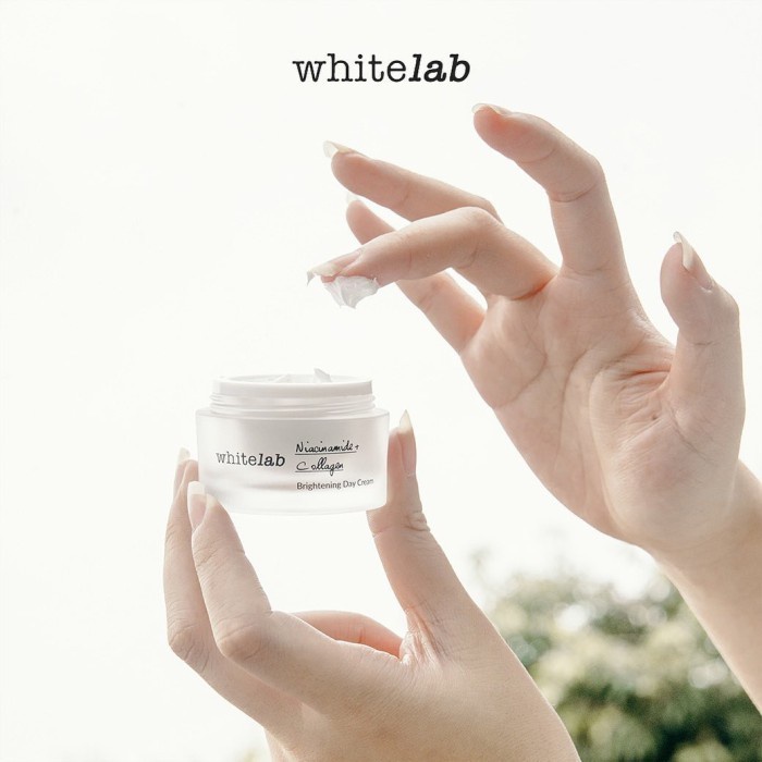 Whitelab Brightening Day Cream Perawatan Kecantikan Wajah Original