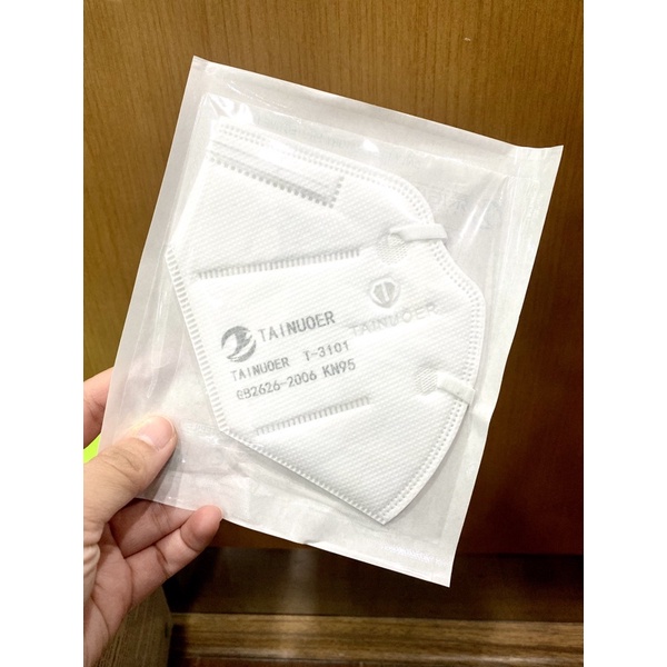 tainuoer masker KN 95