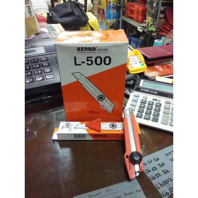

BEST SELLER Pisau Cutter Kenko Besar L-500 Terbagus