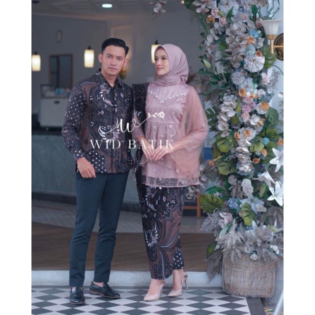 WID BATIK COUPLE SARIMBIT KEBAYA KEMEJA BATIK BROKAT TILLE MODERN MODIS WARNA NUDE/MOCCA SERAGAM BAT