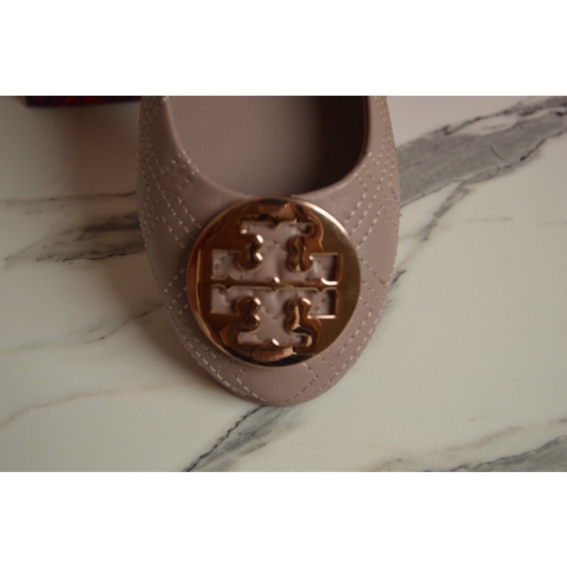 Tory Burch Minnie Travel Quilted Grey