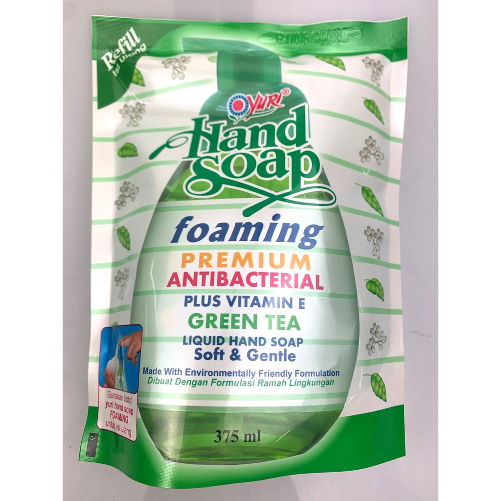 YURI HAND SOAP FOAMING ANTIBACTERIAL GREEN TEA 375ML