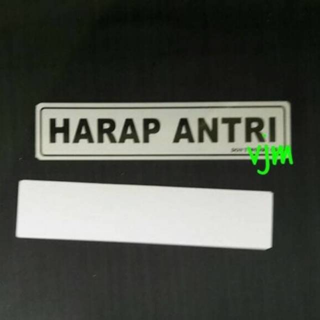 

Label pvc harap antri, sign label acrylic harap antri, sign board akrilik harap antri 4,5x19,5cm