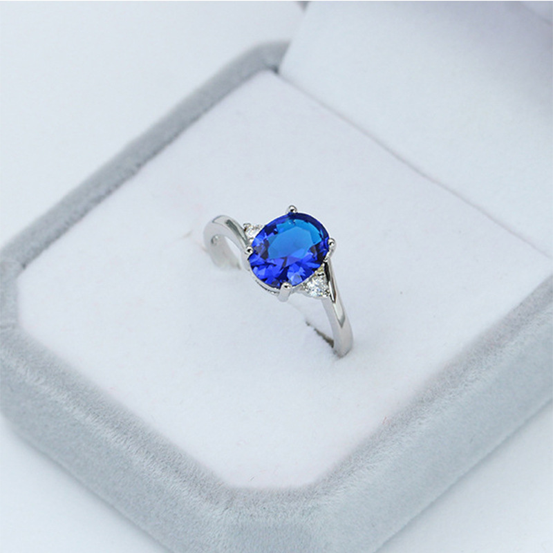 Cincin Sapphire Mewah Untuk Wanita